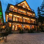 Z Widokiem Na Tatry Cztery Pory Roku *